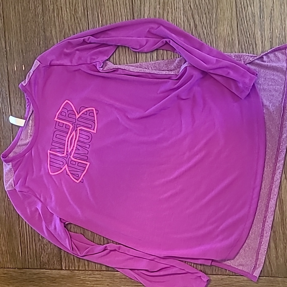 Under armour heat gear loose fit top